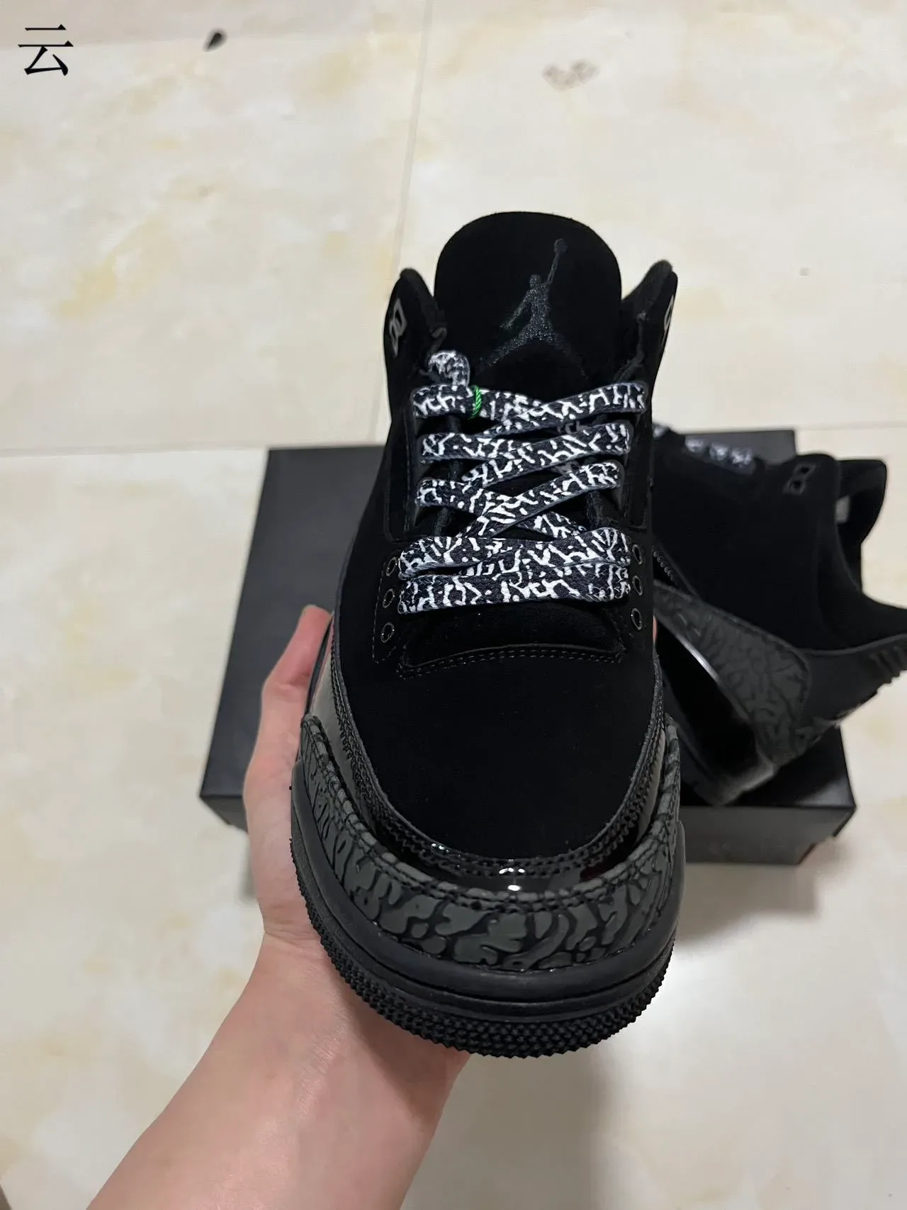 Air Jordan 3 Tênis de Basquete Preto com Estampa de Elefante 2