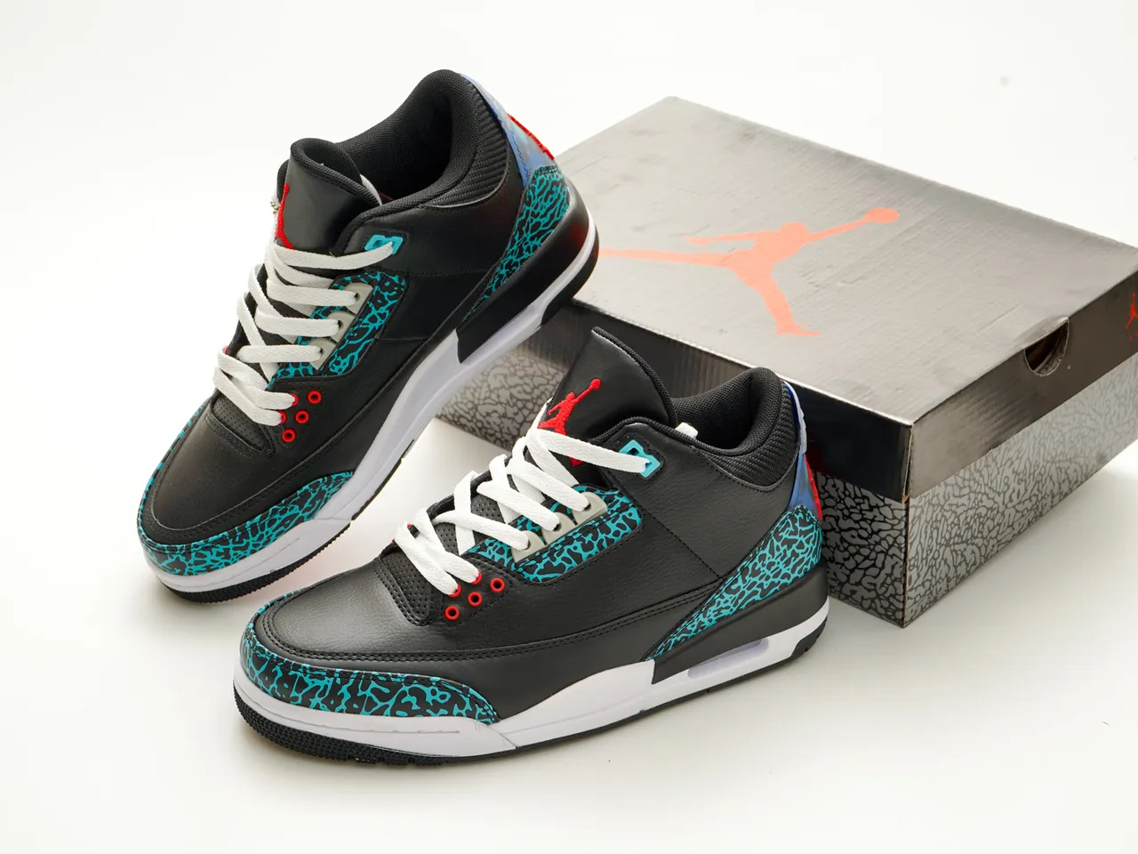 Air Jordan 3 Black Turquoise Elephant Print Basketball Shoes 4