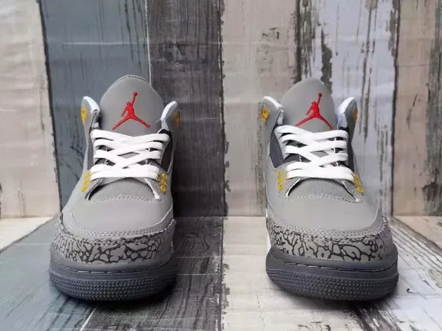 Air Jordan 3 Gray Elephant Tênis de basquete 4