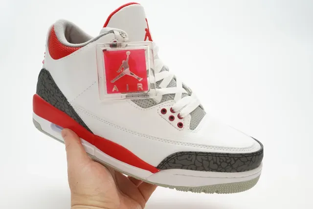 Air Jordan 3 White Cement Red zapatillas de baloncesto 3