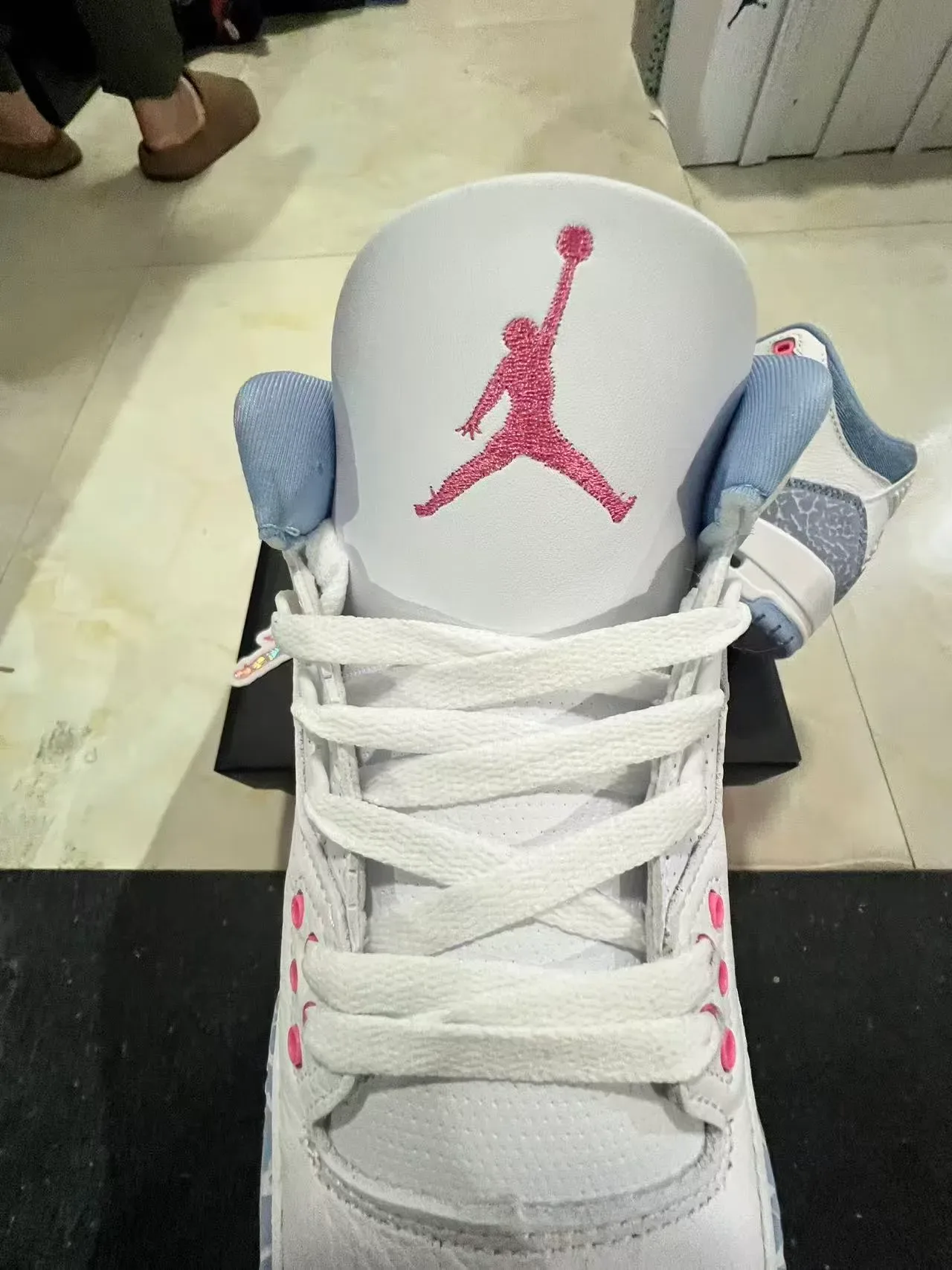 Air Jordan 3 White Light Graphite Pink বাস্কেটবল জুতো 4