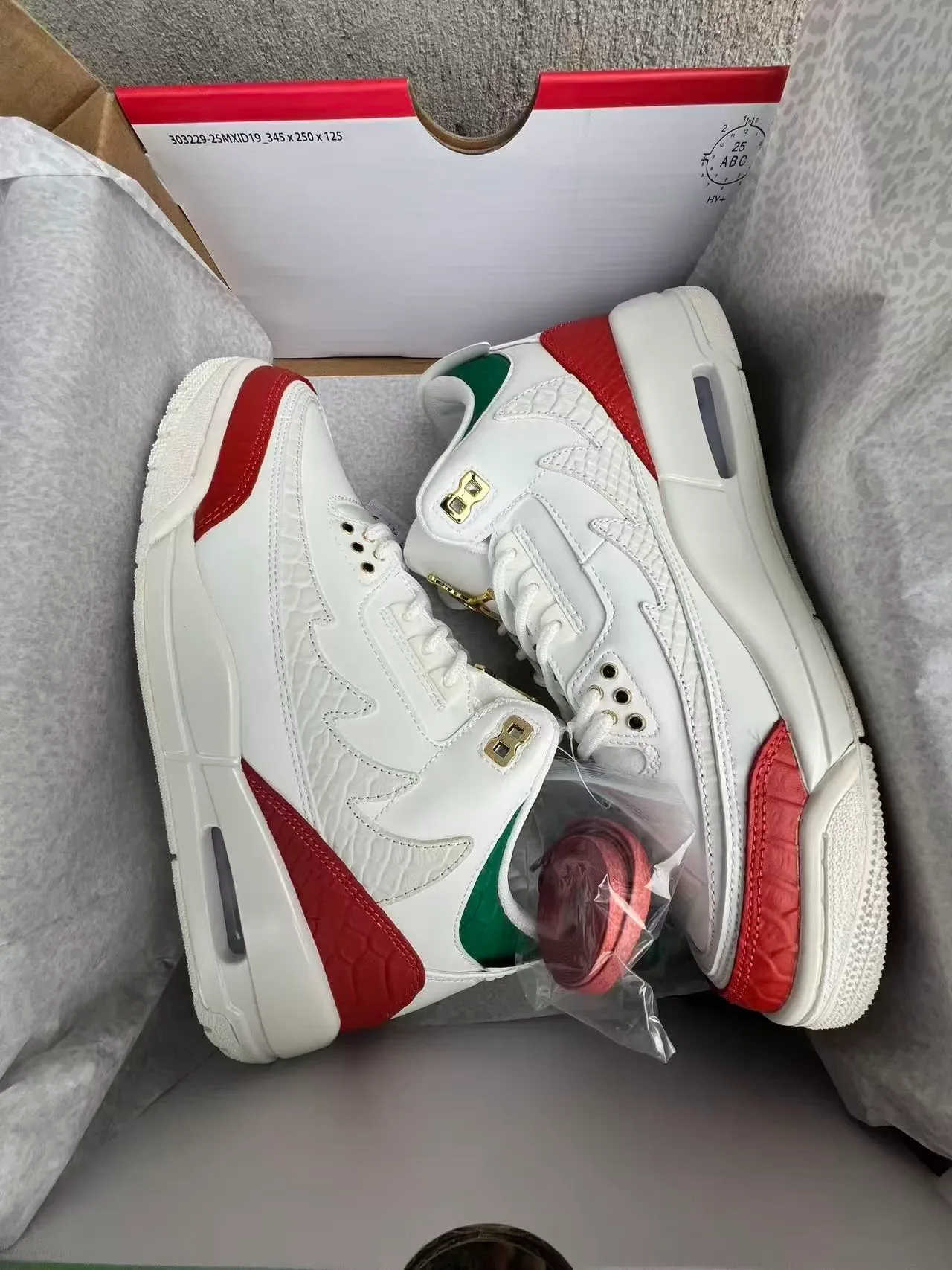 Air Jordan 3 सफेद लाल हरा बास्केटबॉल जूते 9