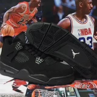 Zapatillas de baloncesto Air Jordan 4 totalmente negras