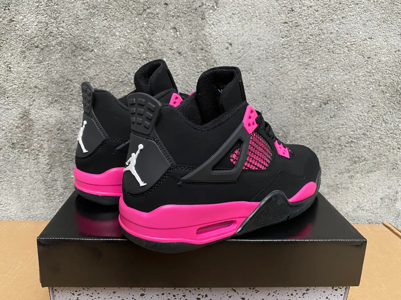 Air Jordan 4 Black Pink Basketball Shoes 6