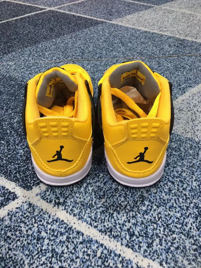 Air Jordan 4 काले लाल बच्चों के बास्केटबॉल जूते 8