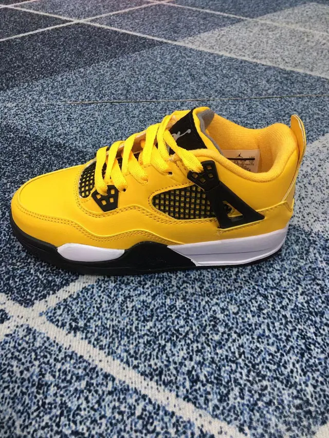 Air Jordan 4 काले लाल बच्चों के बास्केटबॉल जूते 16