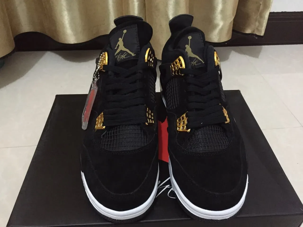 Air Jordan 4 Black White Gold Basketball Shoes 2
