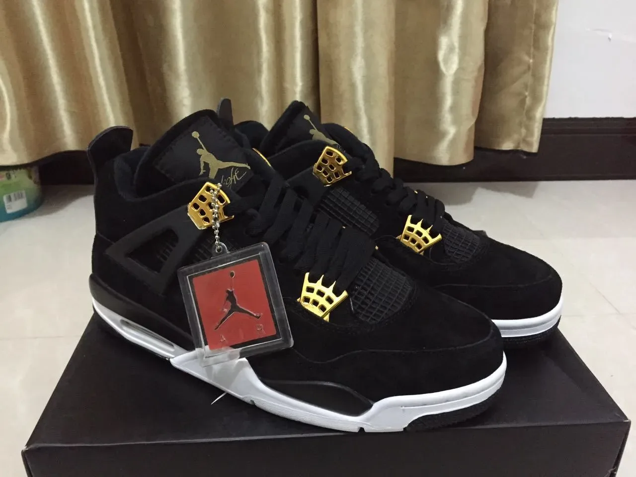 Air Jordan 4 Black White Gold Basketball Shoes 6