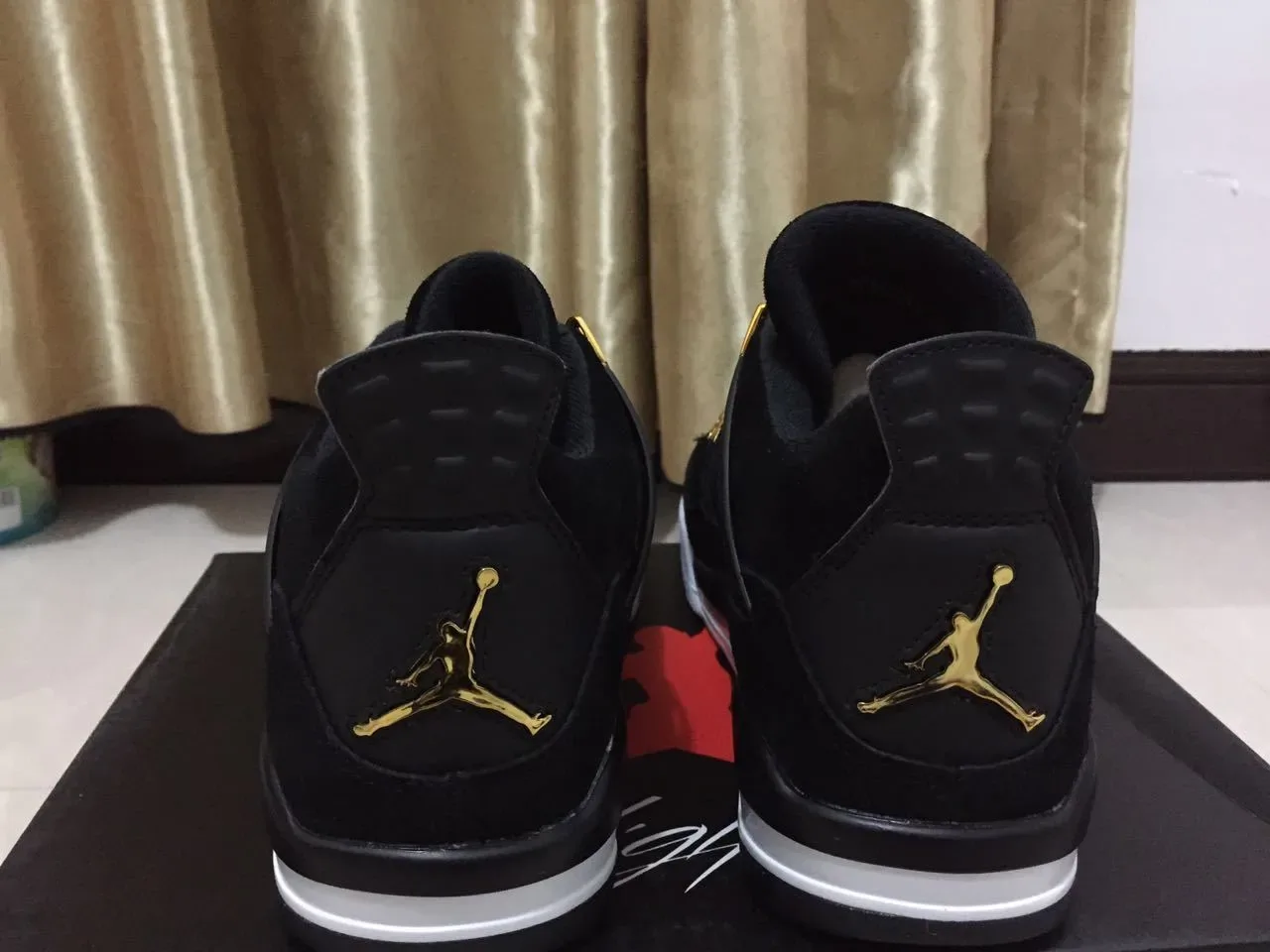 Air Jordan 4 Black White Gold Basketball Shoes 9