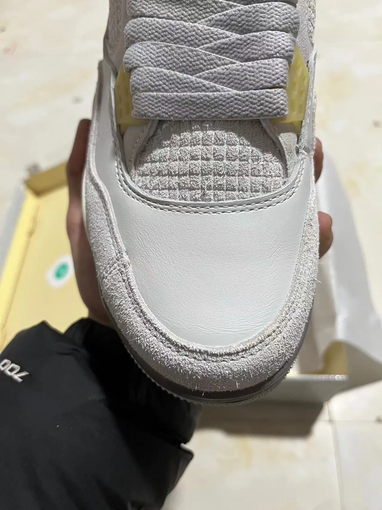 Air Jordan 4 Zapatos de Baloncesto Gris Claro y Off-White 3