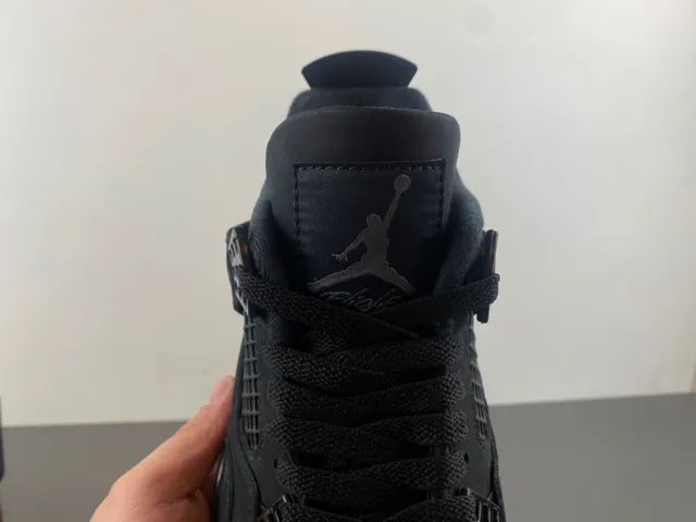 Air Jordan 4 单色黑色篮球鞋 5