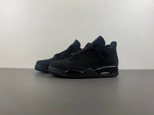 Air Jordan 4 单色黑色篮球鞋 9