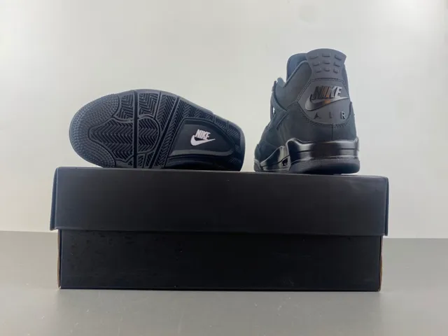 Air Jordan 4 单色黑色篮球鞋 16