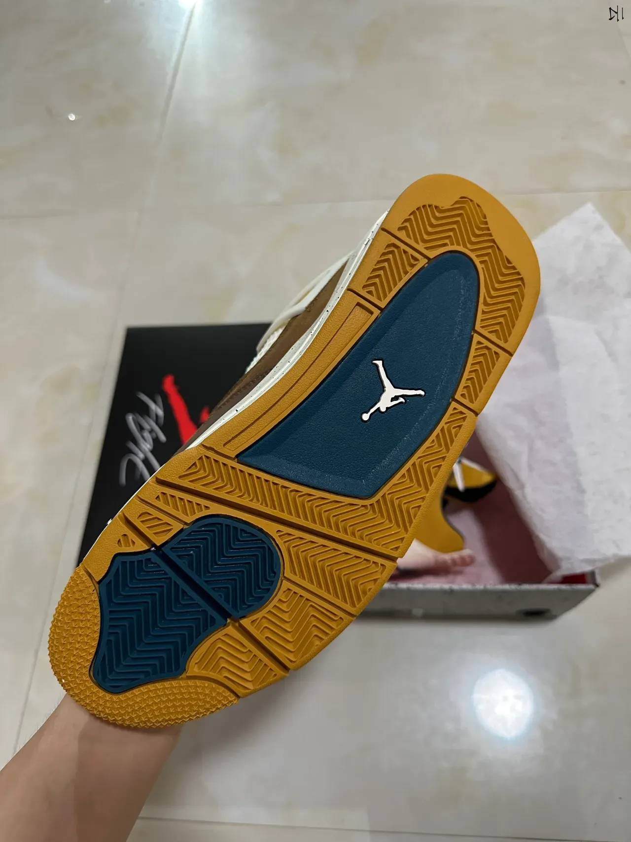 Air Jordan 4 Mustard Brown Speckled Midsole Basketball Shoes 5
