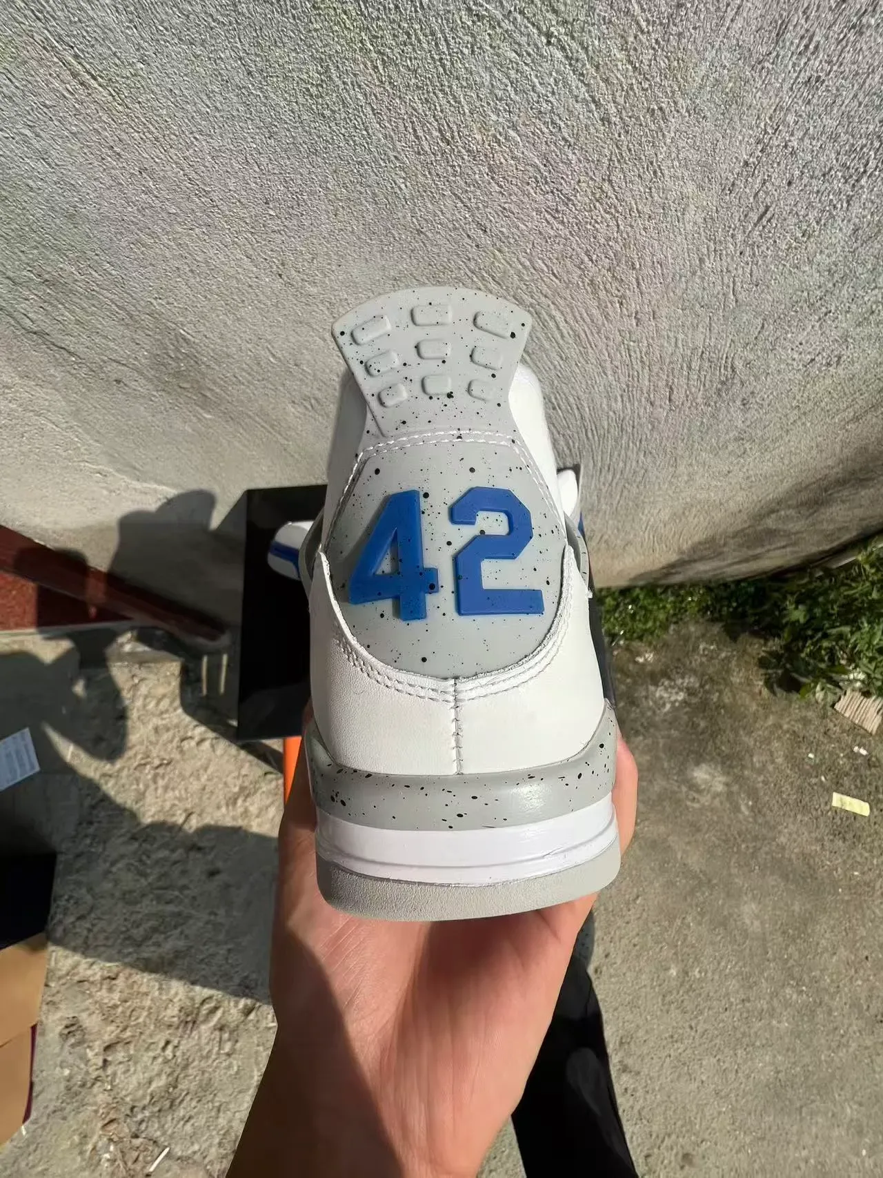 Air Jordan 4 White Royal Blue Speckled Midsole Basketball Shoes 8