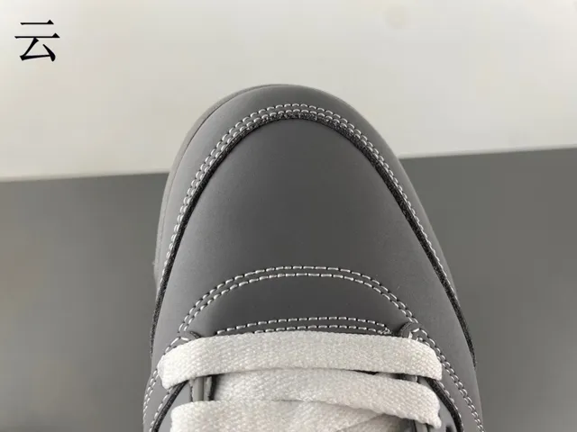 Air Jordan 5 رمادي وأزرق فاتح حذاء كرة السلة 4