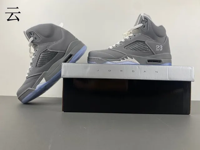 Air Jordan 5 رمادي وأزرق فاتح حذاء كرة السلة 11