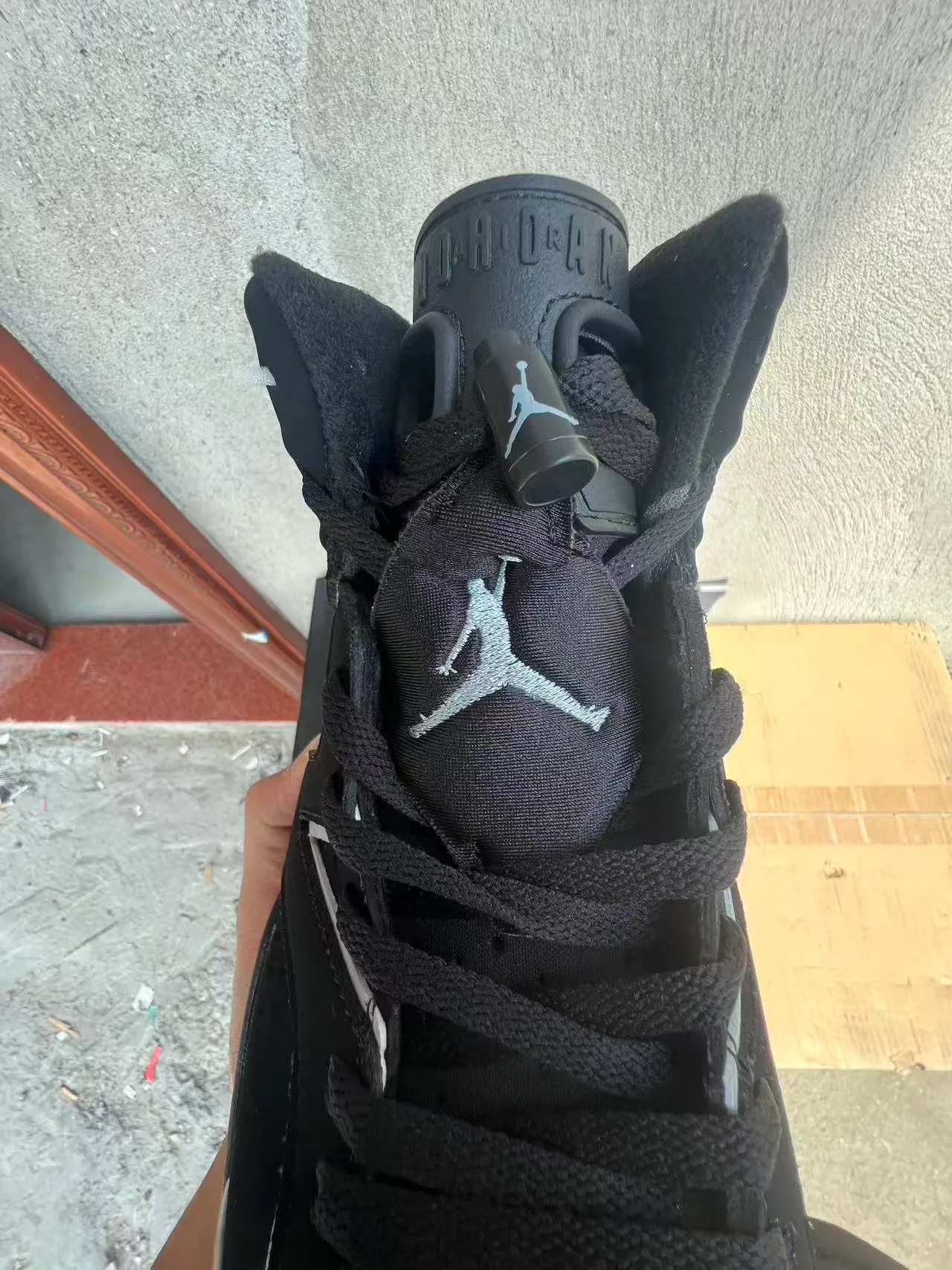 Air Jordan 6 Noir Blanc Chaussures de Basketball Perforées 4