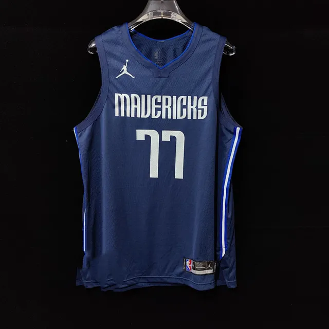 قميص شبكي بدون أكمام Air Jordan Dallas Mavericks Statement كحلي وأبيض 2