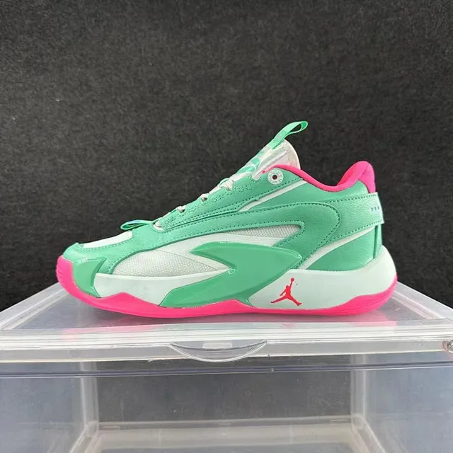 Air Jordan Delta Green Pink Sculpted Chunky Sneakers 2