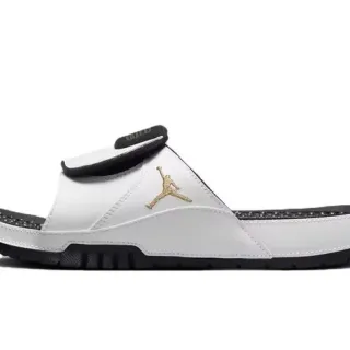 Sandália slide Air Jordan branco preto dourado chinelos