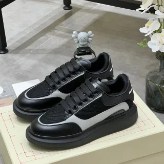 Alexander McQueen Oversized Sneaker Black and Silver Lifestyle Sneakers