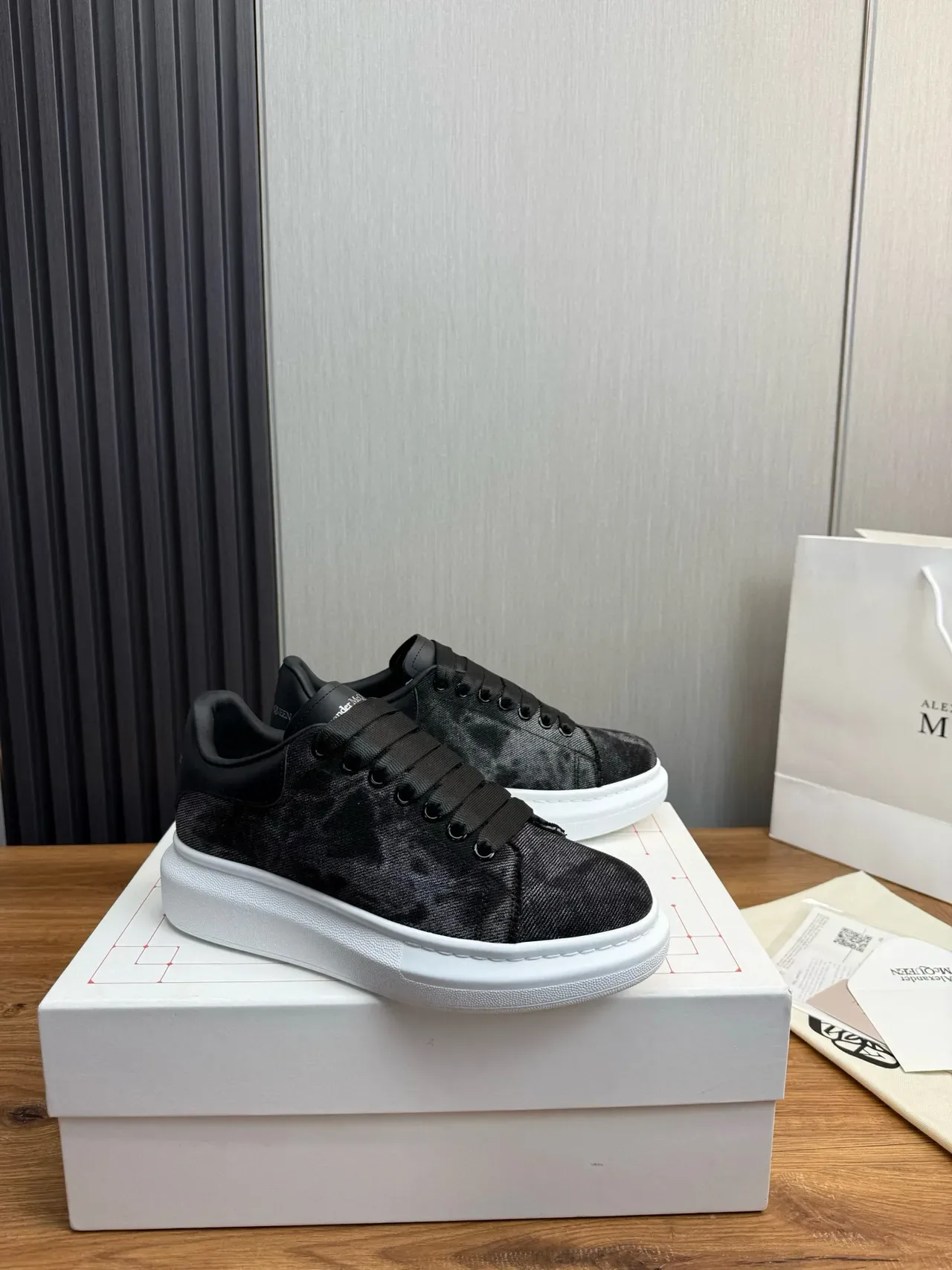 Alexander McQueen Oversized Sneaker Black and White Lifestyle Sneakers 3