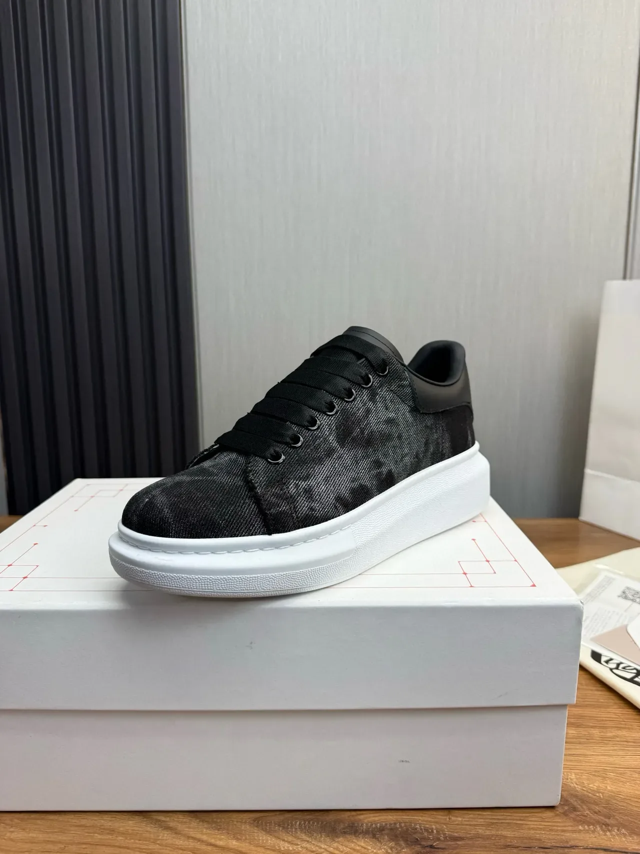Alexander McQueen Oversized Sneaker Black and White Lifestyle Sneakers 4