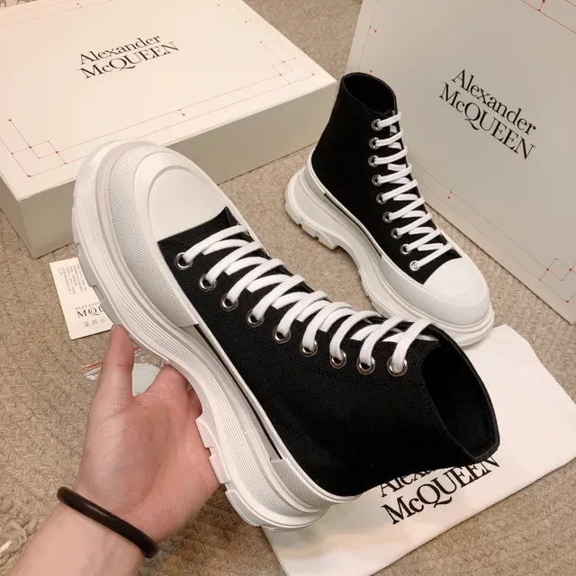 Alexander McQueen Oversized Sneaker Black and White Lifestyle Sneakers 5
