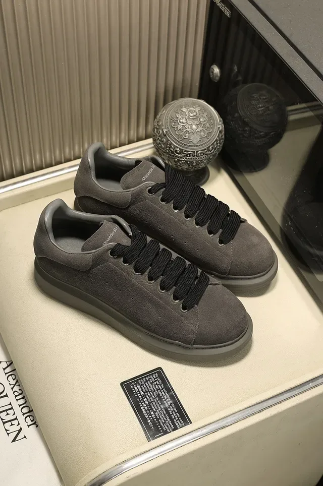 Alexander McQueen Oversized Sneaker Dark Gray Suede Lifestyle Sneakers 7