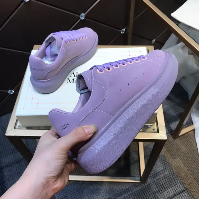 Alexander McQueen Sneakers oversized violet monocrome lifestyle sneakers 4