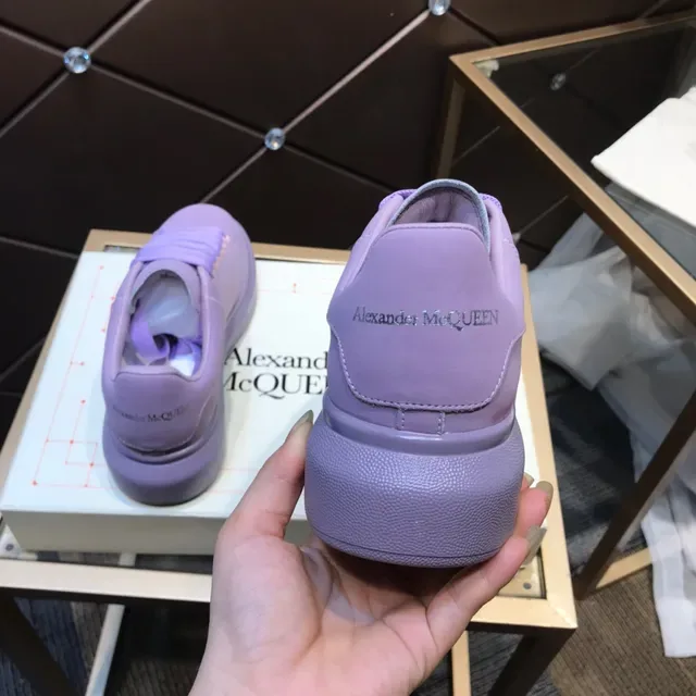 Alexander McQueen Sneakers oversized violet monocrome lifestyle sneakers 5