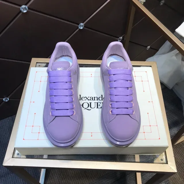Alexander McQueen Sneakers oversized violet monocrome lifestyle sneakers 9