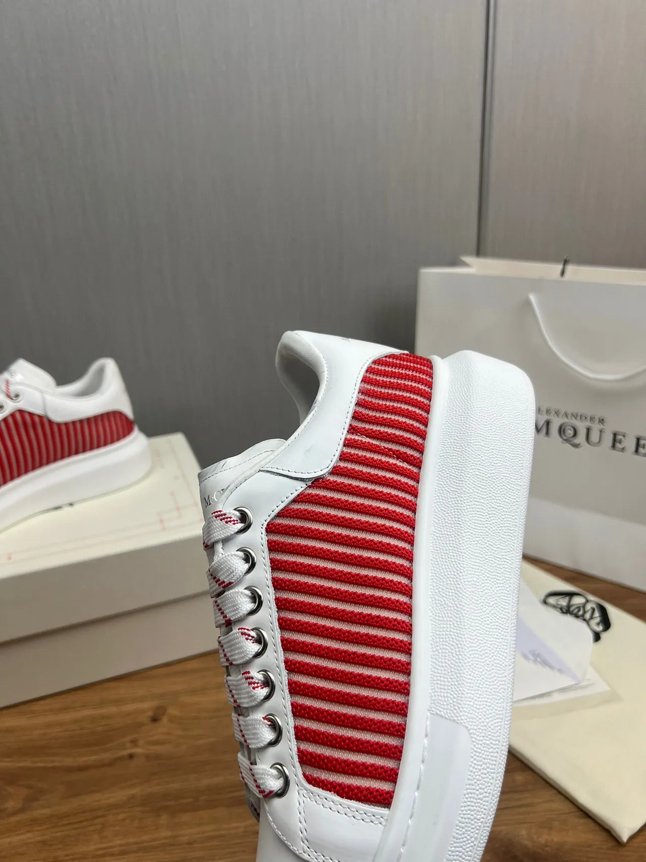 Alexander McQueen Oversized Sneaker White and Red Striped Lifestyle Sneakers 8