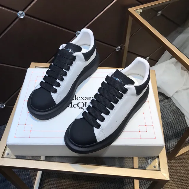 Alexander McQueen Oversized Sneaker White Black Lifestyle Sneakers 9