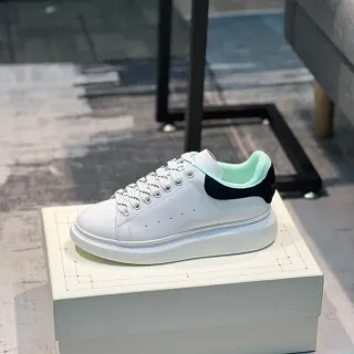 Alexander McQueen Oversized Sneaker सफेद काला मिंट ग्रीन लाइफस्टाइल स्नीकर