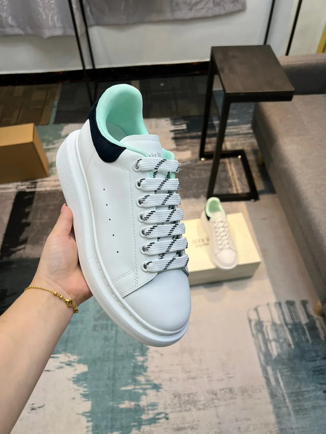 Alexander McQueen Oversized Sneaker 白黑薄荷绿 生活方式运动鞋 7