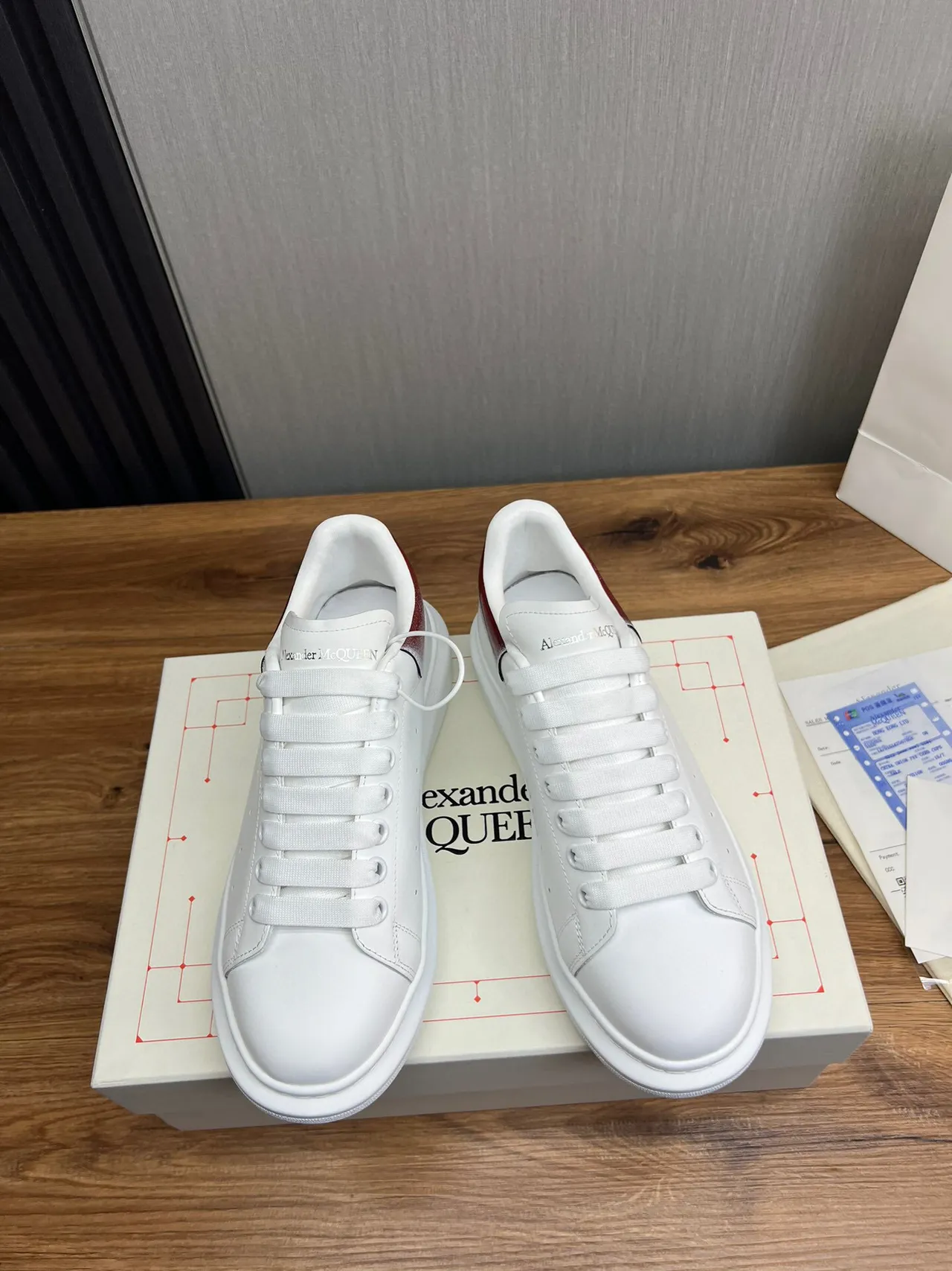 Alexander McQueen Oversized Sneaker White Red Platform Sole Smooth Leather Upper Lifestyle Sneakers 2