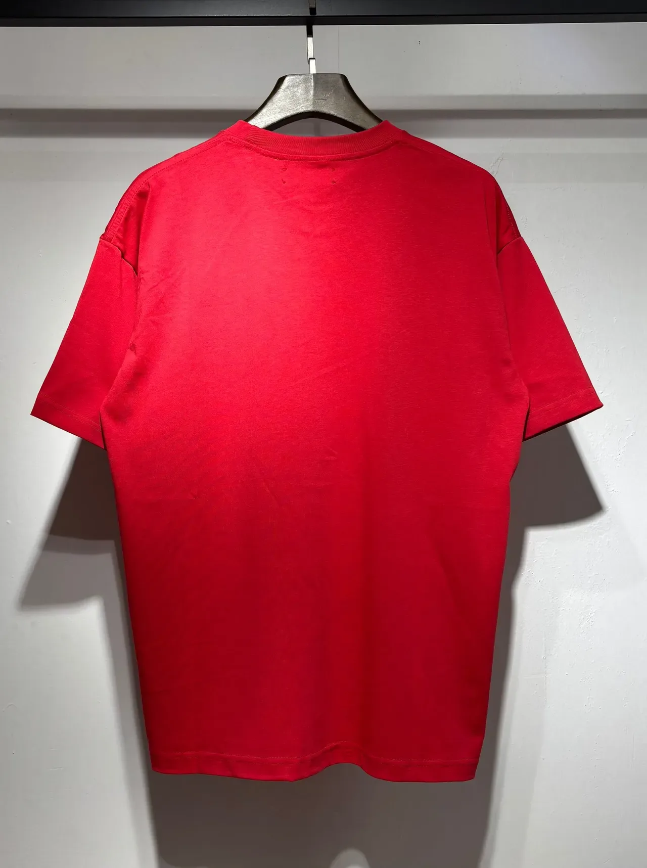 Amiri Logo Graphic T-Shirt 6