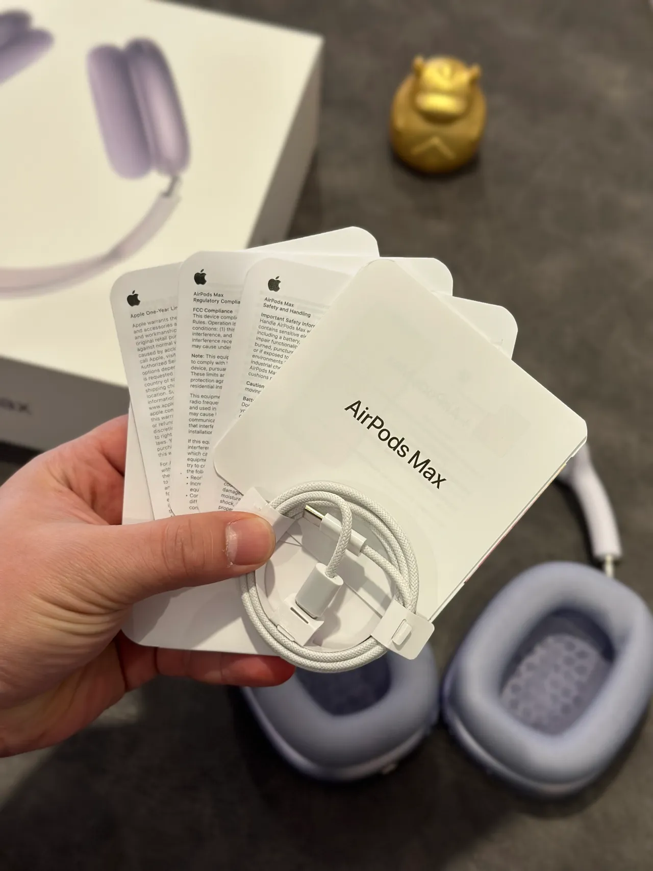 Apple AirPods Max Lavender Over-ear Headphones 5