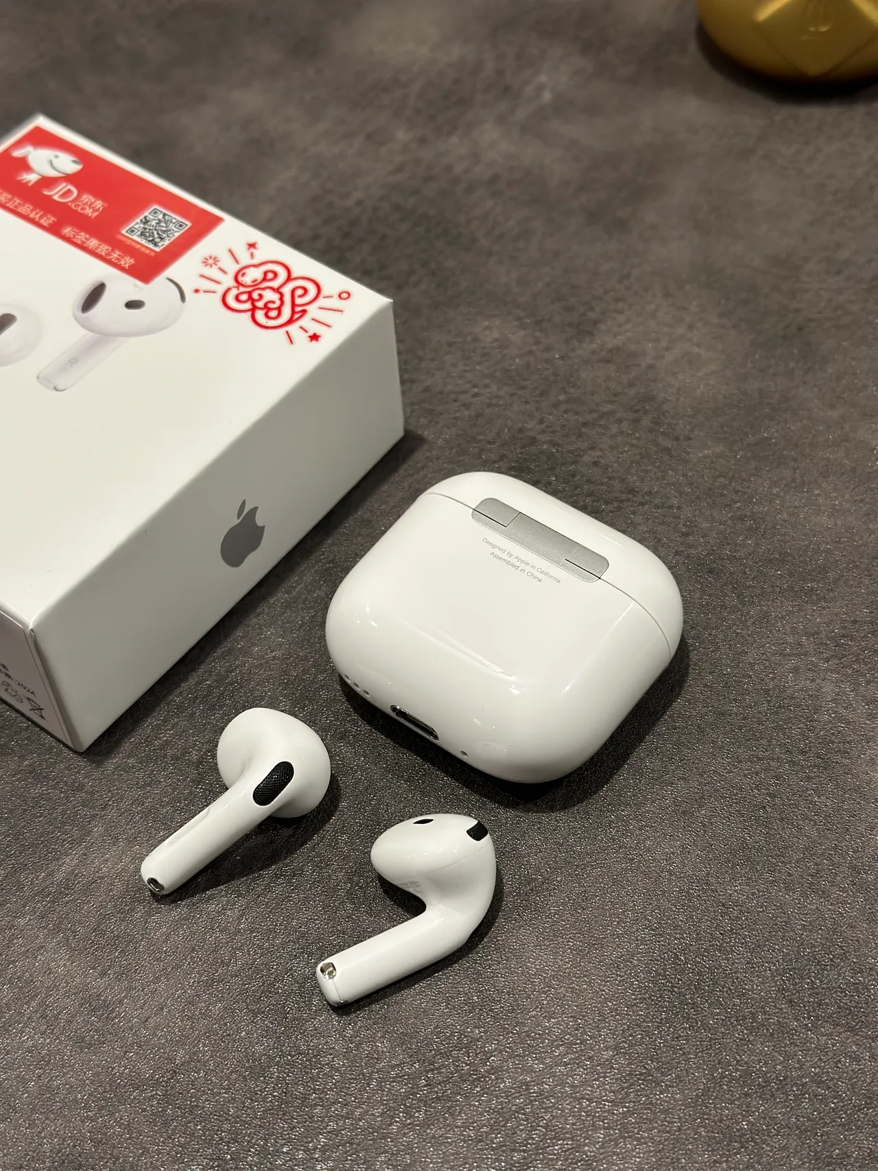 Apple White Black Stem-Style Open-Fit TWS Earbuds 14