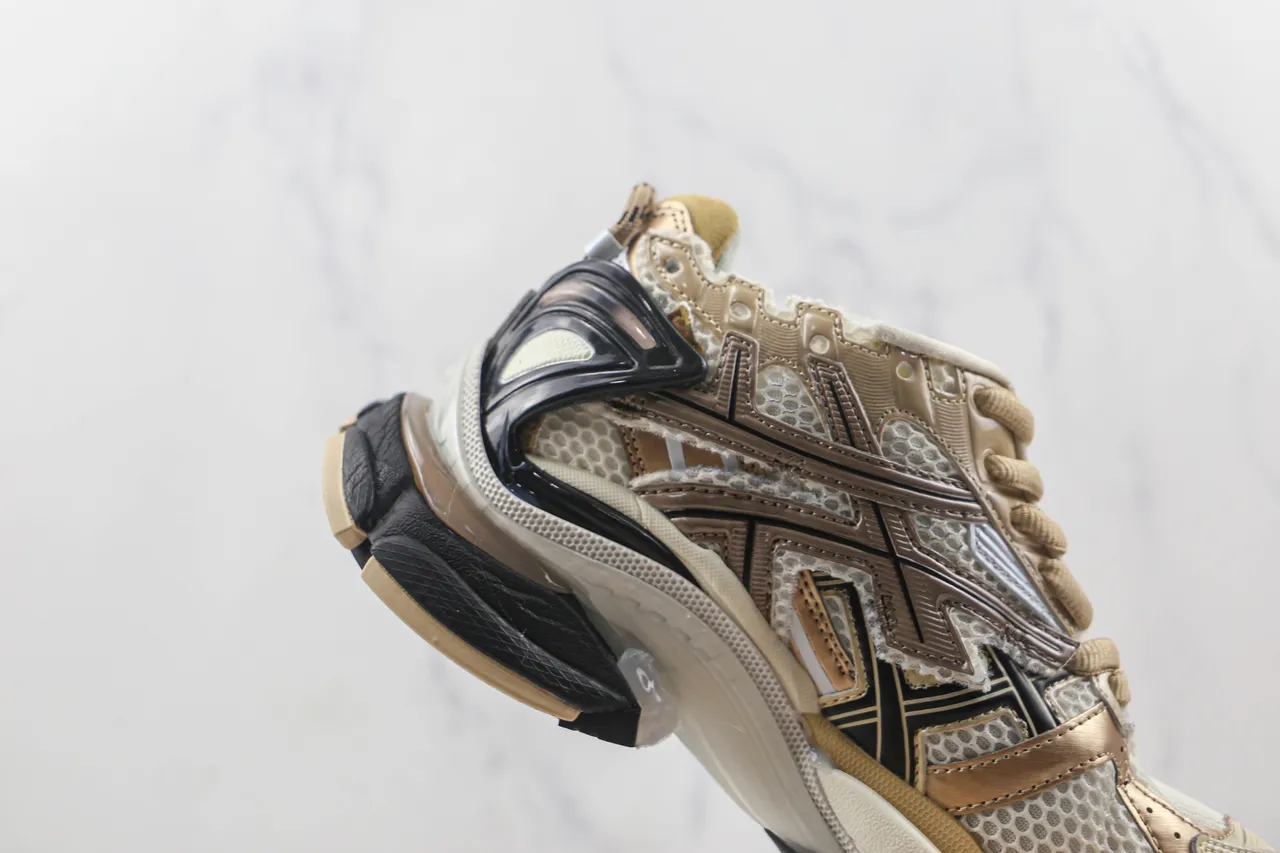 ASICS Beige Black Mesh And Synthetic Overlay Construction Sculpted Multi-Density Midsole Running Shoes 5