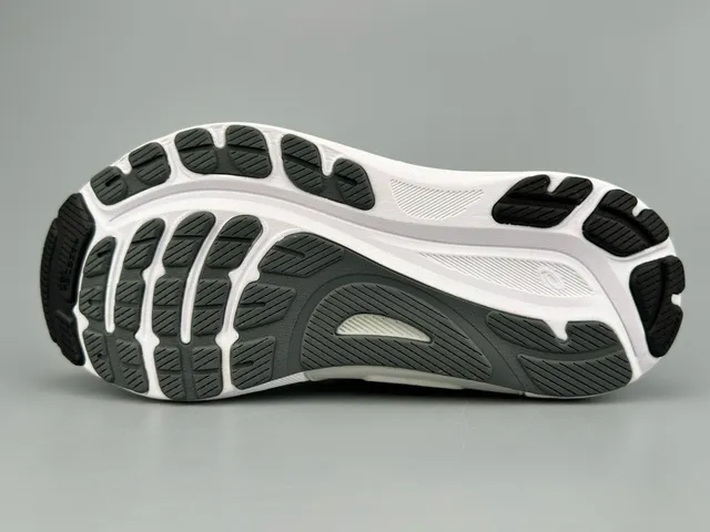 ASICS Gel-Kayano Black and White Running Shoes 5