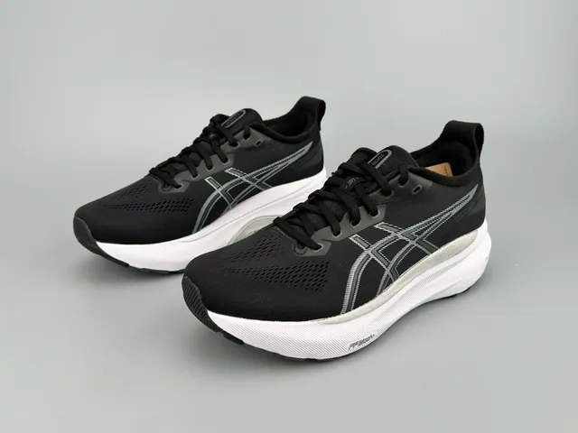 ASICS Gel-Kayano Black and White Running Shoes 6