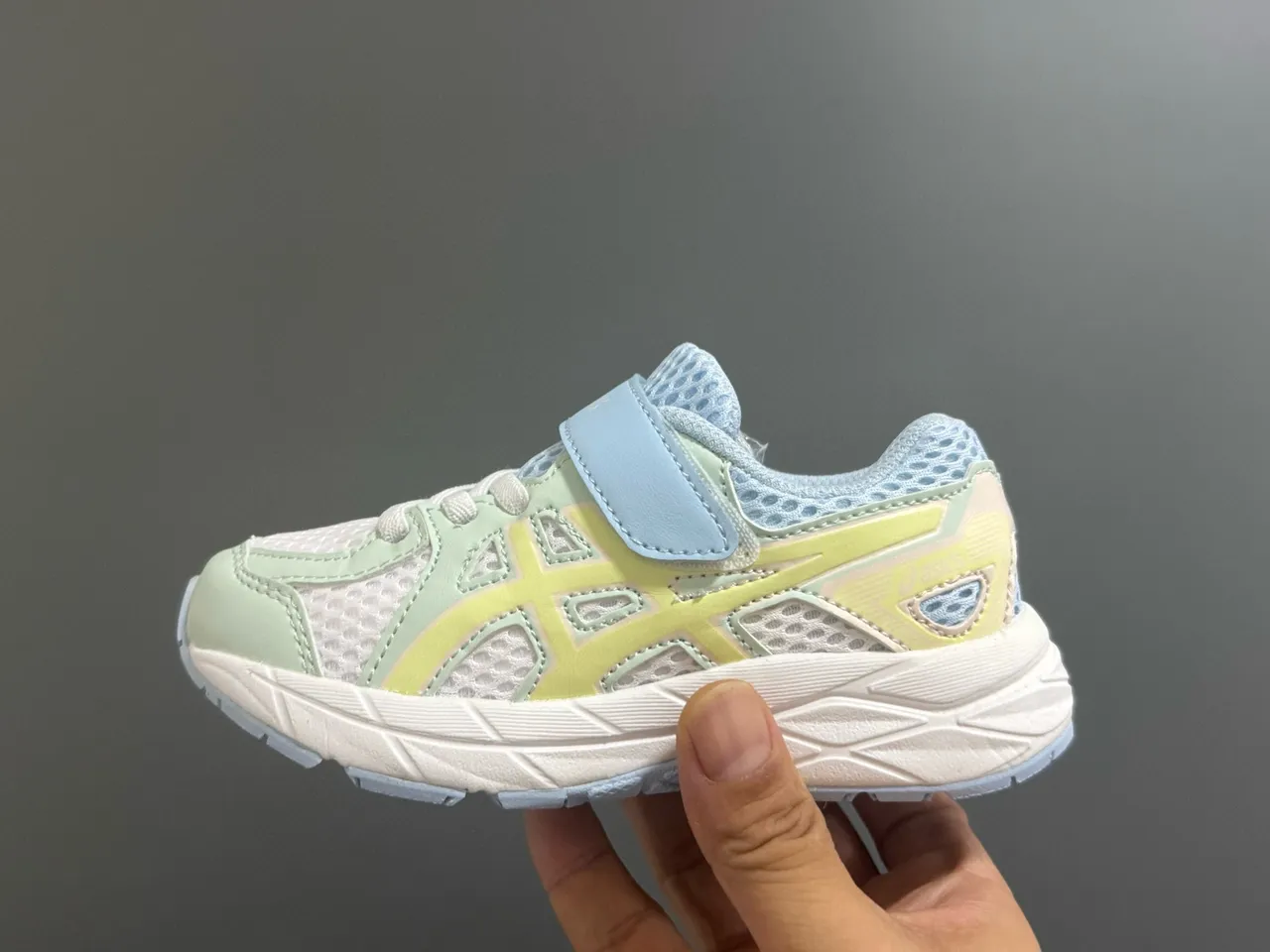 ASICS Gel-Kayano Junior Blue White Low-Top Velcro Strap Closure Running Shoes 11