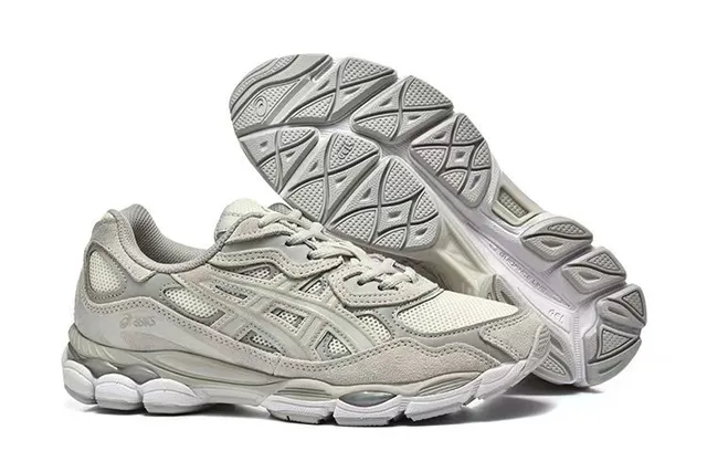 ASICS Gray White Layered Synthetic Cage Mesh Paneling Running Shoes 4