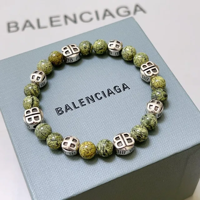 Balenciaga BB Bead Bracelet سوار حجر ماربل أخضر ومعدن فضي 7