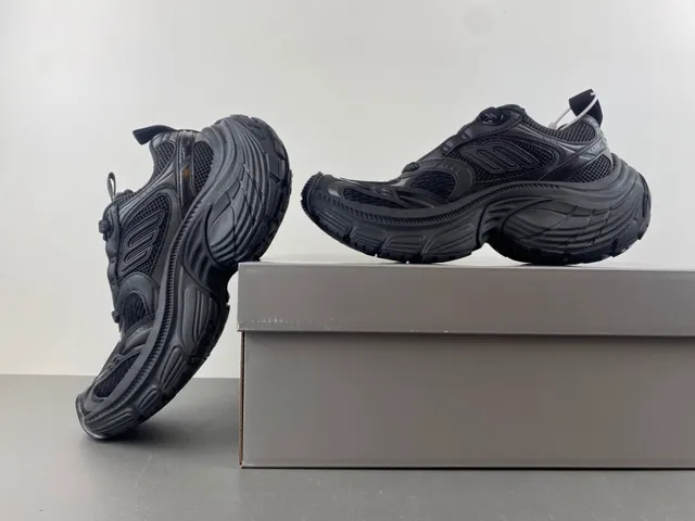Balenciaga Black Monochrome Sculpted Sole Chunky Sneakers 14