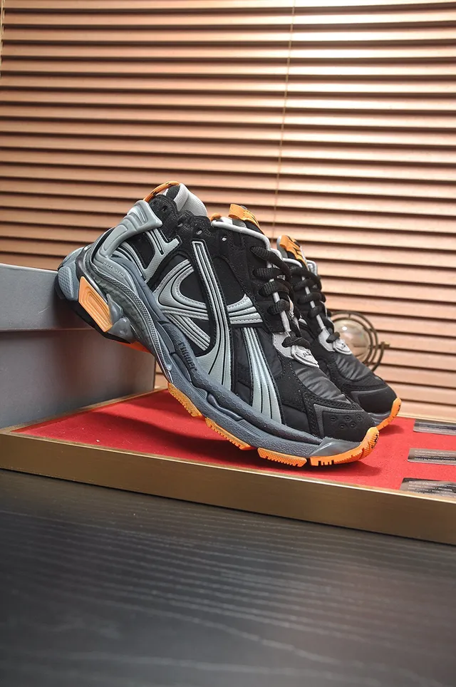 Balenciaga Chaussures Chunky Noires Oranges Oversized Volume Superposées Synthétiques 4