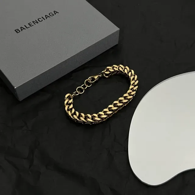 Balenciaga Pulseira Corrente Curb Link Ouro Cinza Polido 4